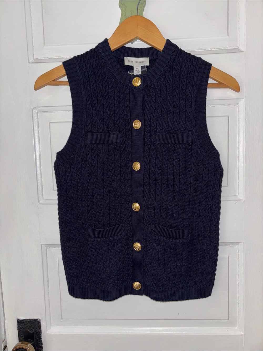 FREE ASSEMBLY BUTTON FRONT SWEATER VEST - Picture 3 of 9